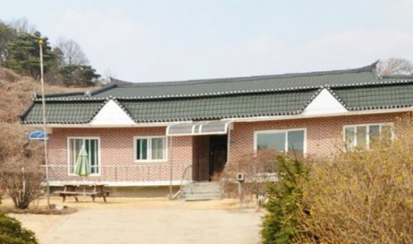 작배기민박